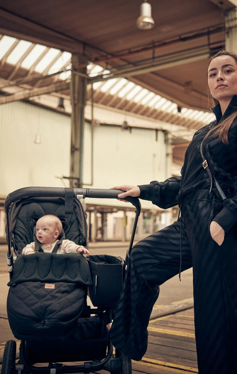 Najell Vinterkørepose, Matte Black