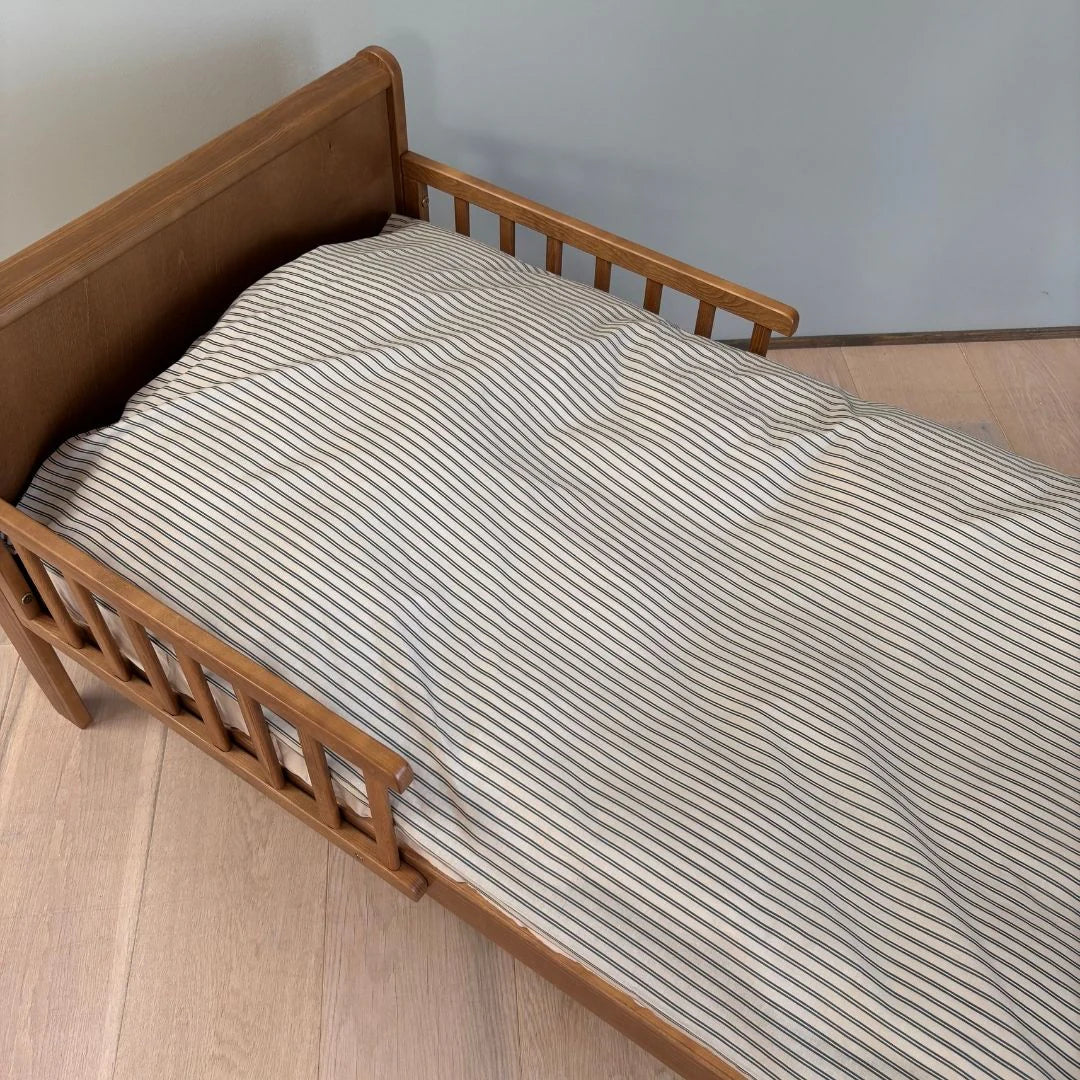 By Mats Babysengetøj, Green double stripe