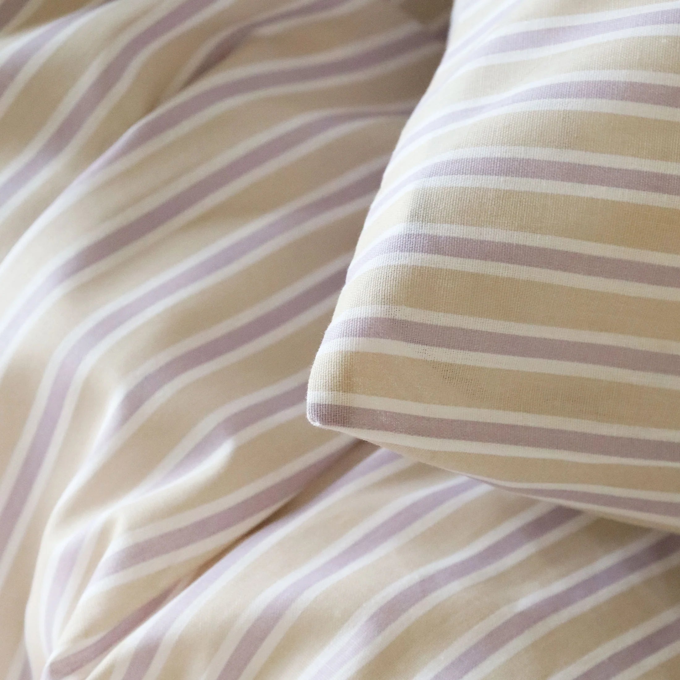 By Mats Babysengetøj, Lavender stripe