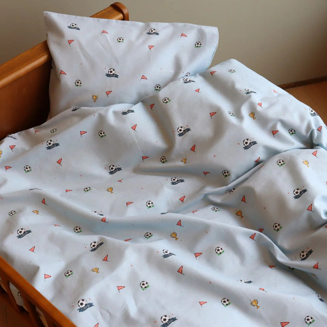 By Mats Babysengetøj, Football